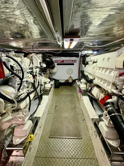 Odyssey Yacht Photos Pics Engine Room