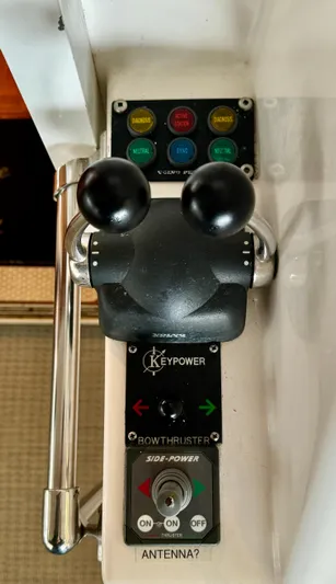 Odyssey Yacht Photos Pics Control Station