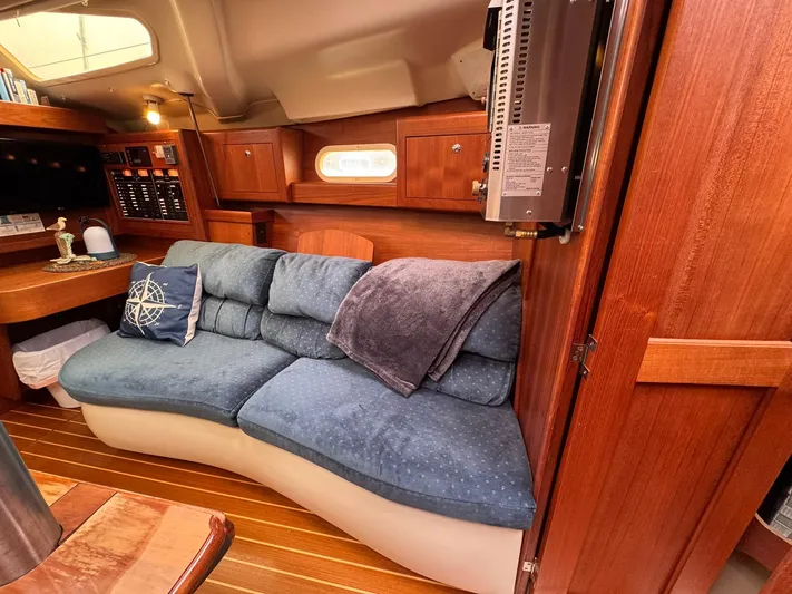 About Time Yacht Photos Pics 