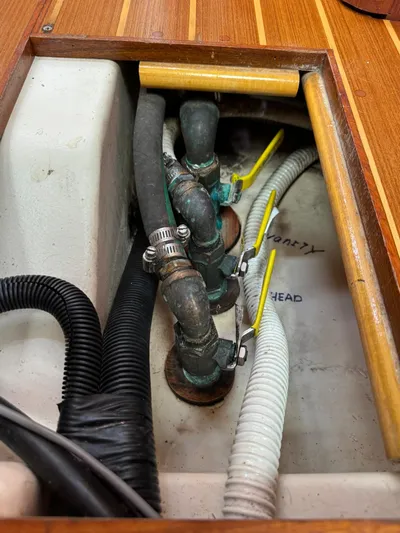 About Time Yacht Photos Pics 