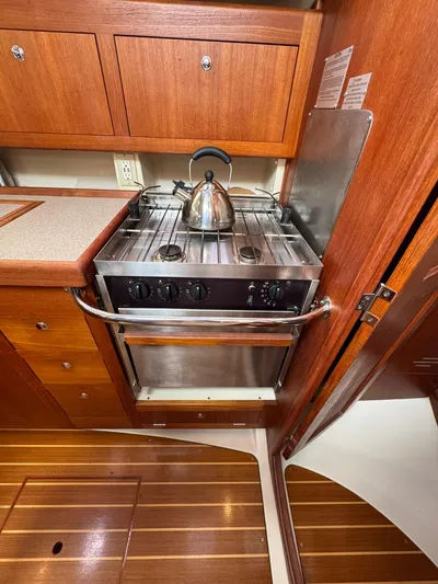 About Time Yacht Photos Pics 