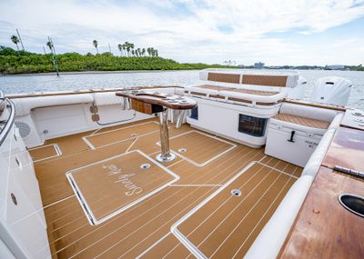 Yacht