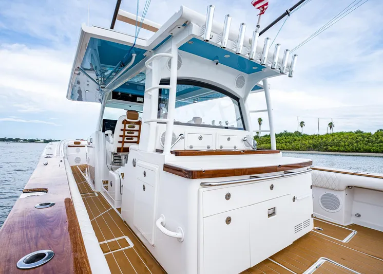  Yacht Photos Pics 2020 HCB Suenos boat with sleek design, spacious deck, and modern amenities on the water.