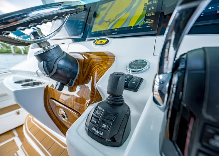  Yacht Photos Pics 2020 HCB Suenos boat dashboard with Yamaha controls and navigation display.