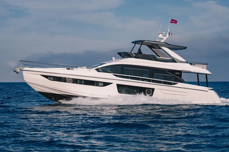  Yacht Photos Pics 