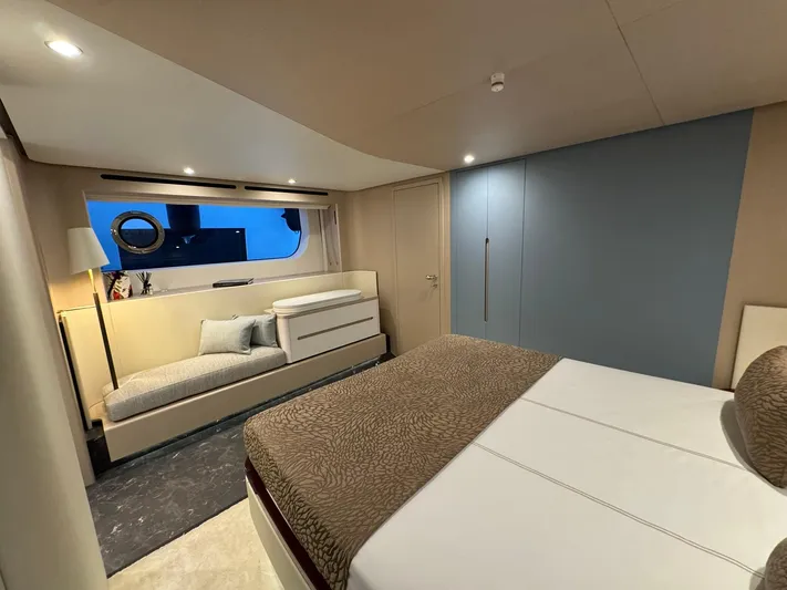  Yacht Photos Pics Luxurious interior of 2024 Azimut Fly 68 yacht bedroom with modern design and elegant furnishings.