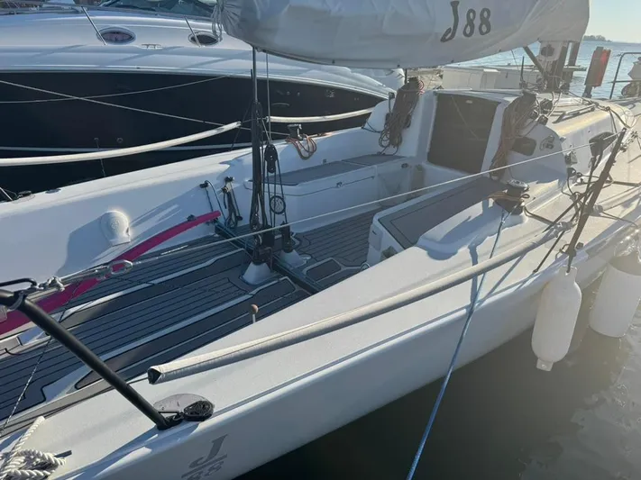 Espirt De Corps Yacht Photos Pics 