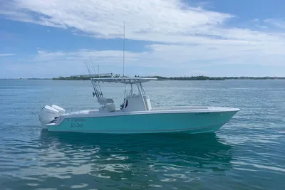 2020 Contender 28 Sport