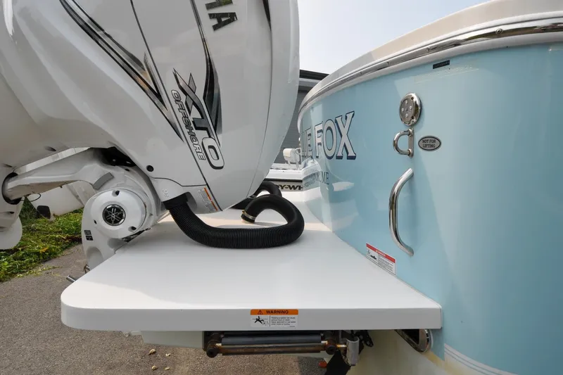 Blue Fox Yacht Photos Pics Regulator 31 - Blue Fox