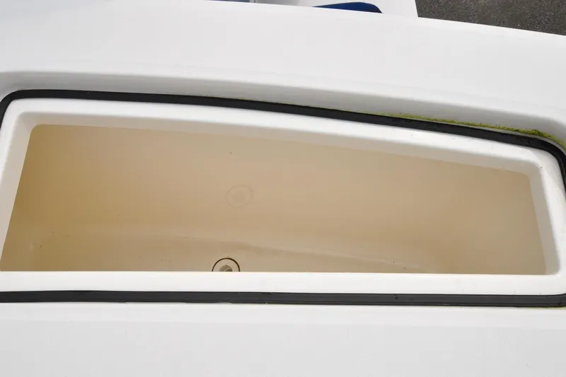 Blue Fox Yacht Photos Pics Regulator 31 - Blue Fox