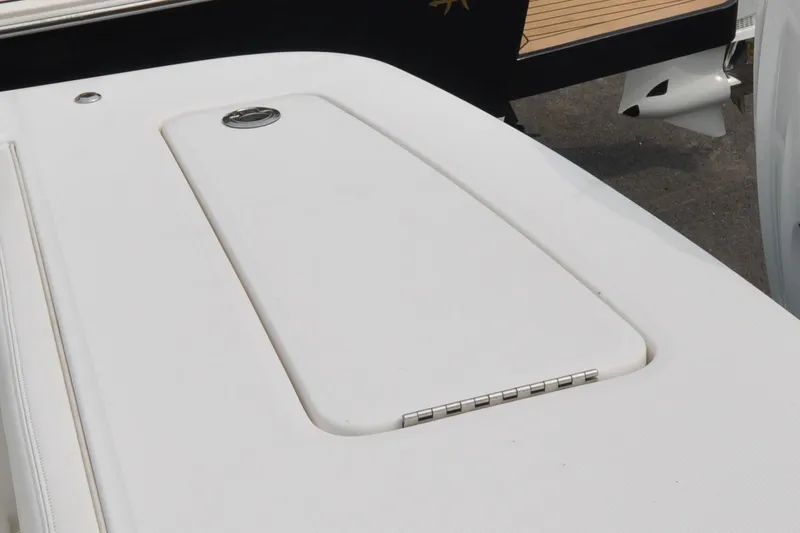 Blue Fox Yacht Photos Pics Regulator 31 - Blue Fox