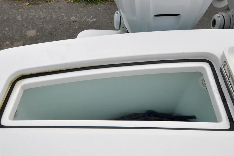 Blue Fox Yacht Photos Pics Regulator 31 - Blue Fox