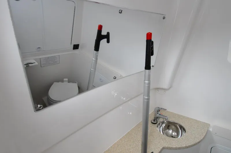 Blue Fox Yacht Photos Pics Regulator 31 - Blue Fox