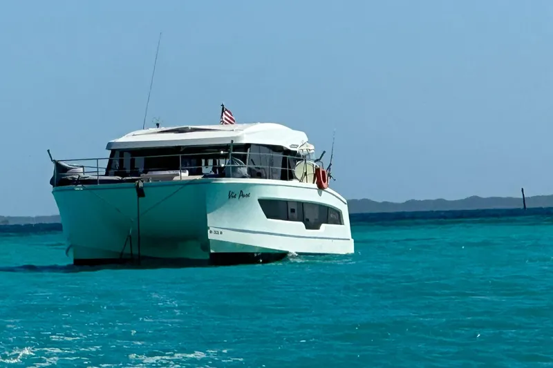 Vie Pure Yacht Photos Pics 