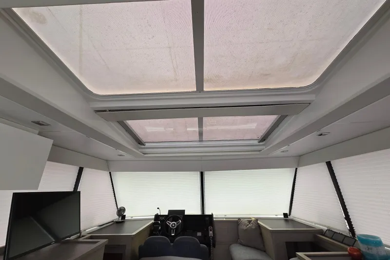 Vie Pure Yacht Photos Pics Interior of 2021 Fountaine Pajot MY4.S yacht with panoramic windows and modern design.