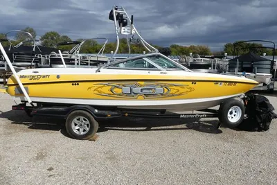 MasterCraft X10