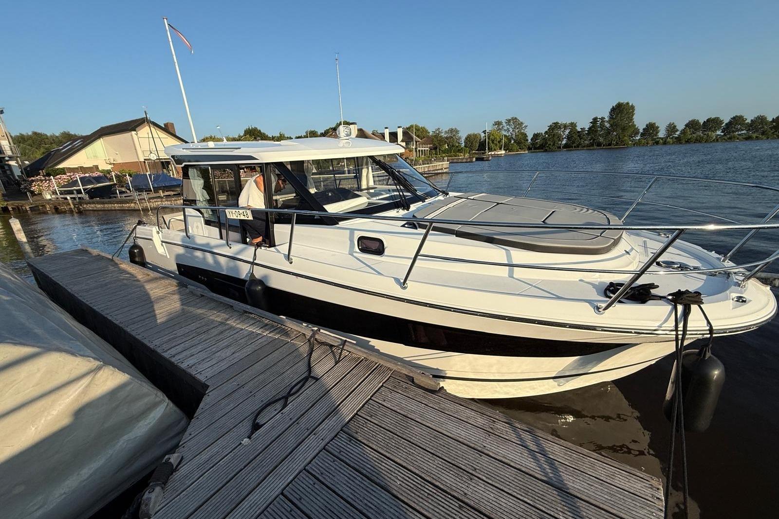 2025 Jeanneau Merry Fisher 1095