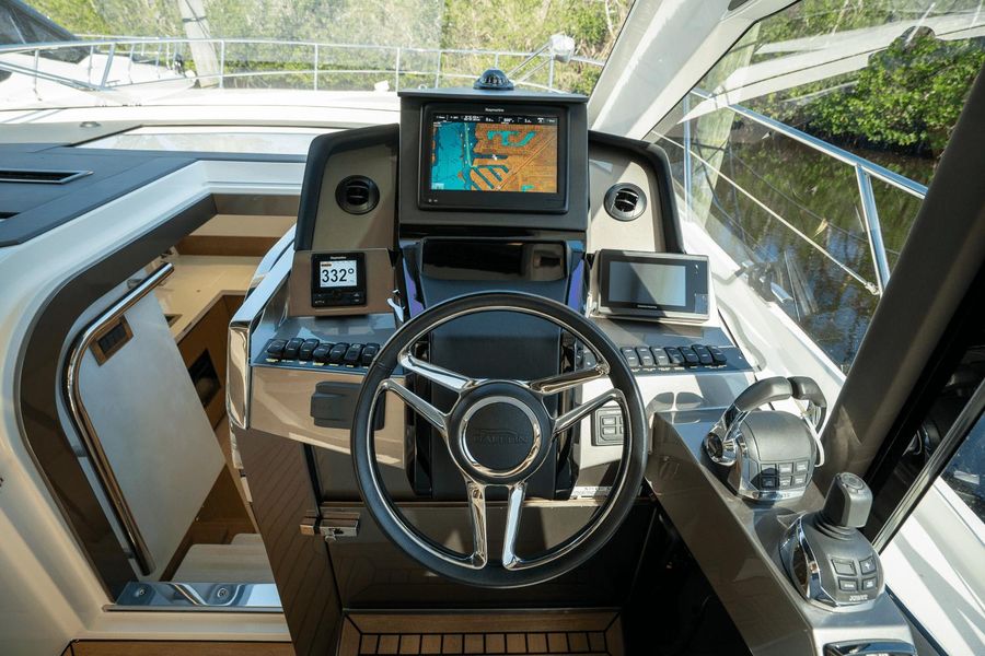 2018 Galeon 485 HTS