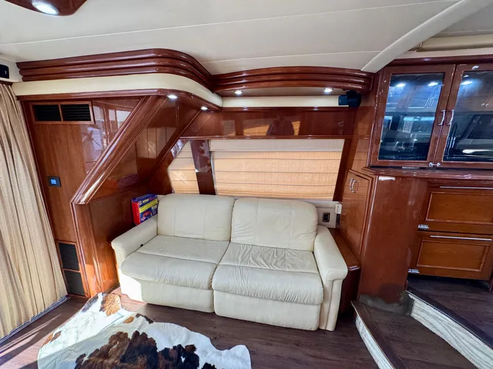 No Name Yacht Photos Pics Marquis 59 - Salon, Seating