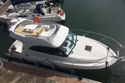 2010 Beneteau Antares 30