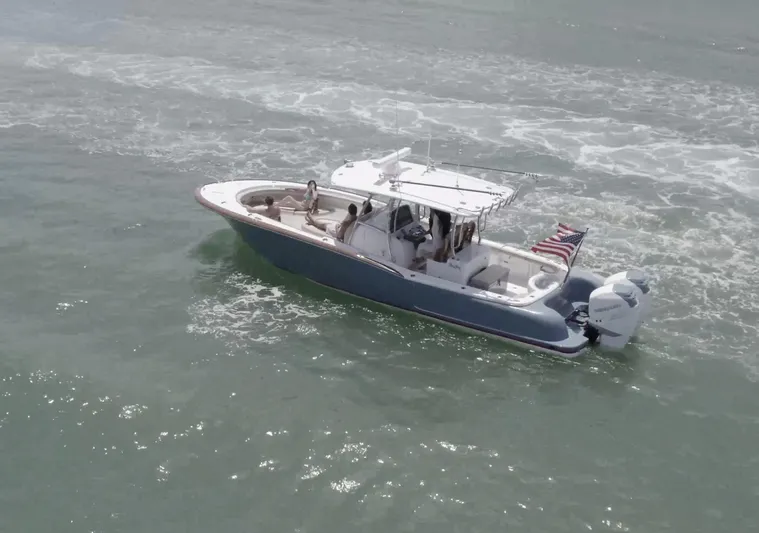 Endeavour Yacht Photos Pics 