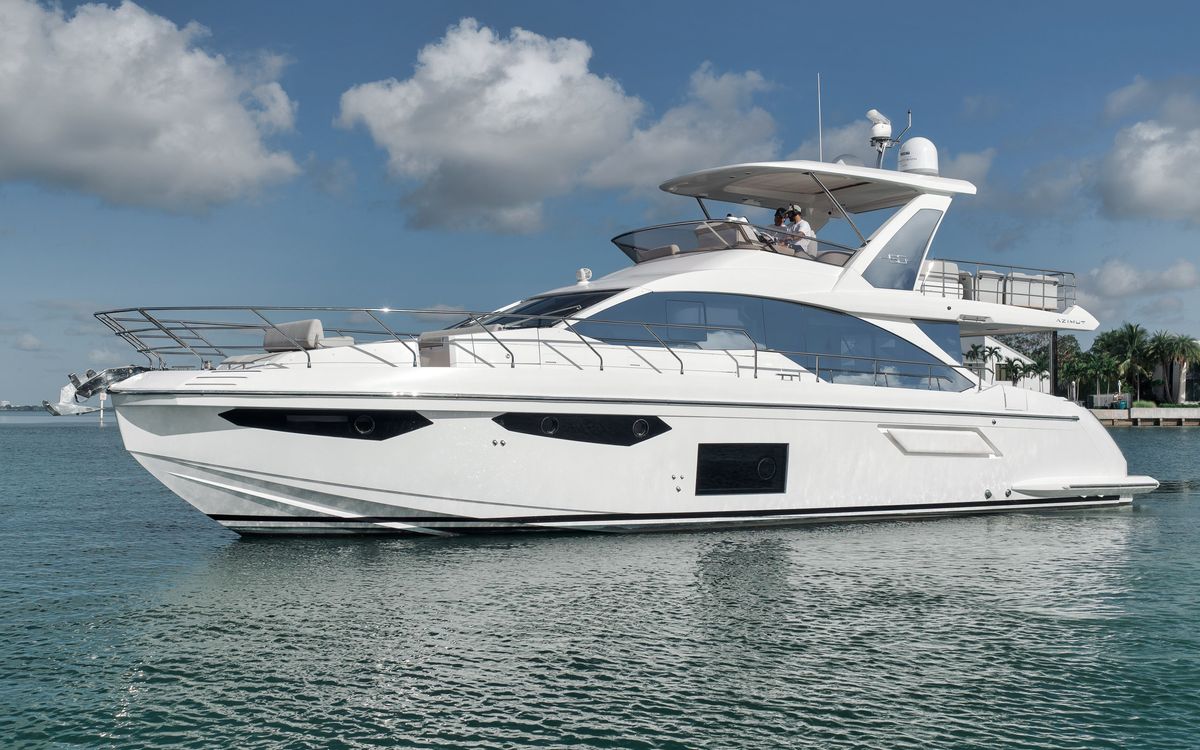 2022 Azimut 60 