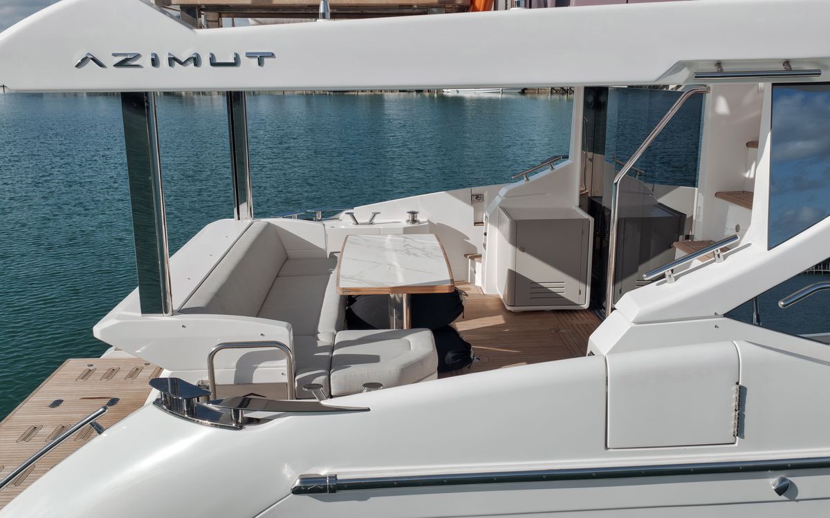 2022 Azimut 60 