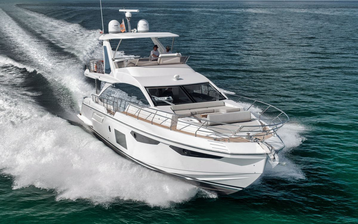 2022 Azimut 60 