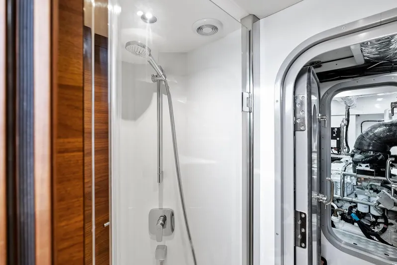 Robri Mar Yacht Photos Pics 