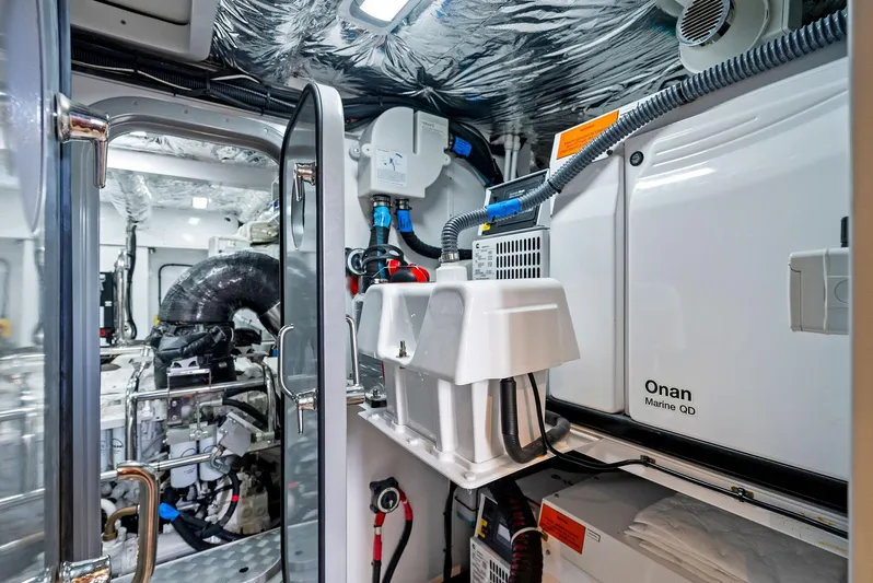 Robri Mar Yacht Photos Pics 