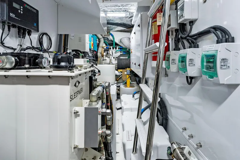 Robri Mar Yacht Photos Pics 