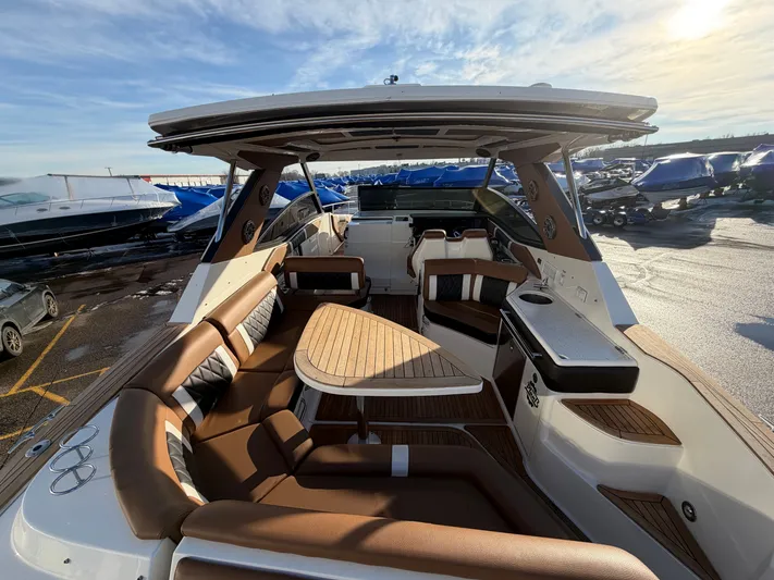  Yacht Photos Pics Interior of 2019 Sea Ray 320 Sundancer with luxurious seating and amenities.