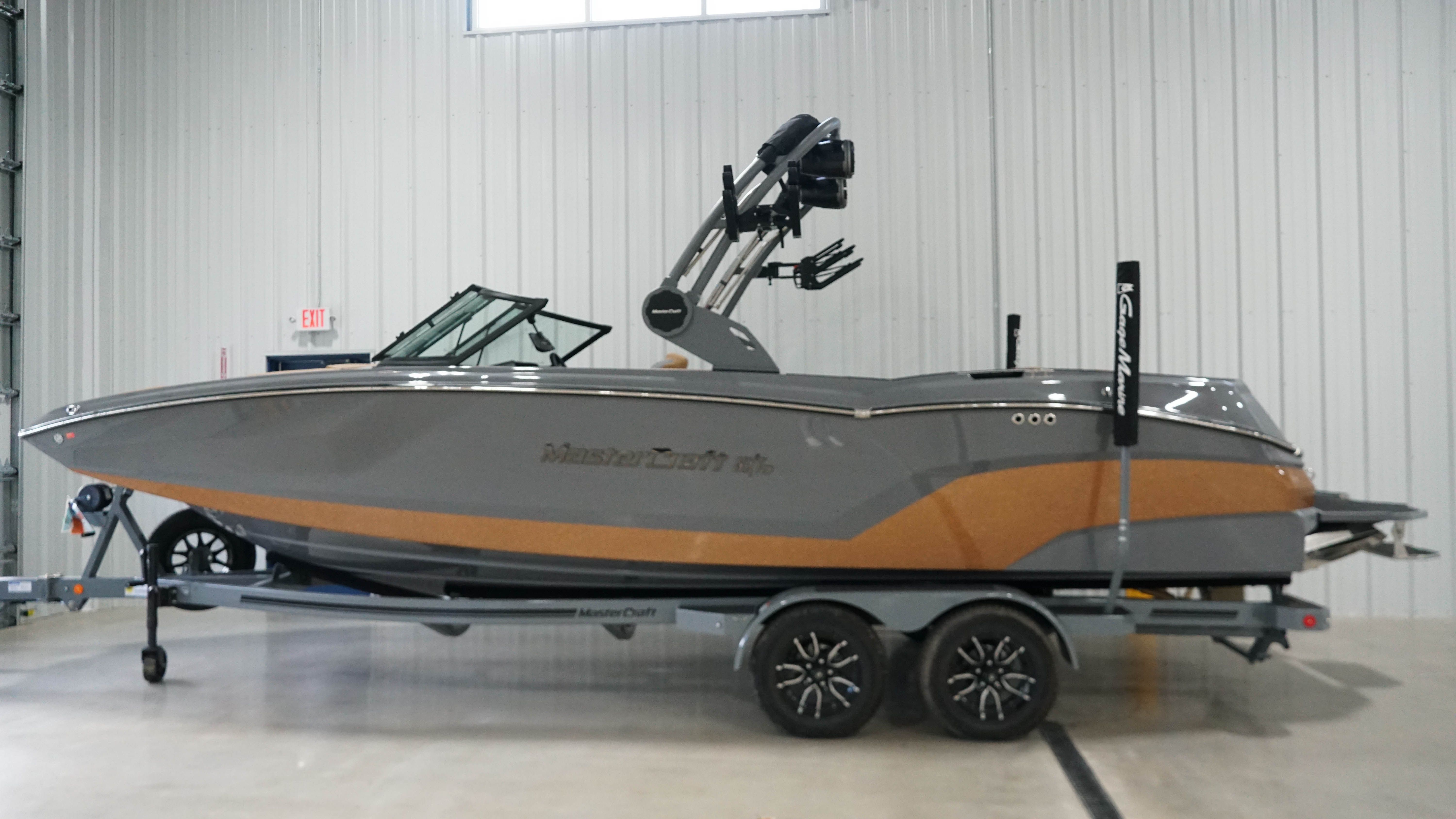MasterCraft NXT24