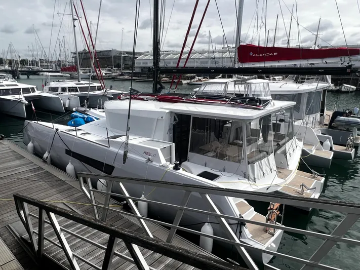  Yacht Photos Pics dockside