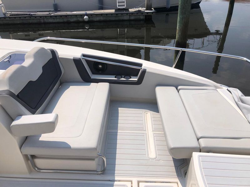 2019 Aquila 36