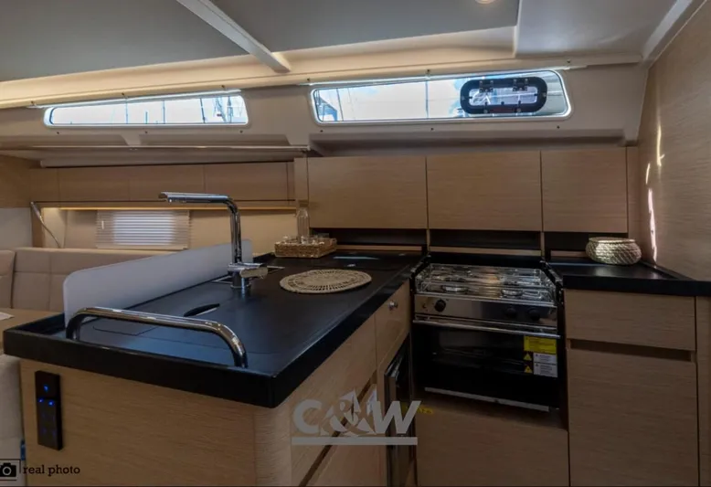  Yacht Photos Pics Hanse 388