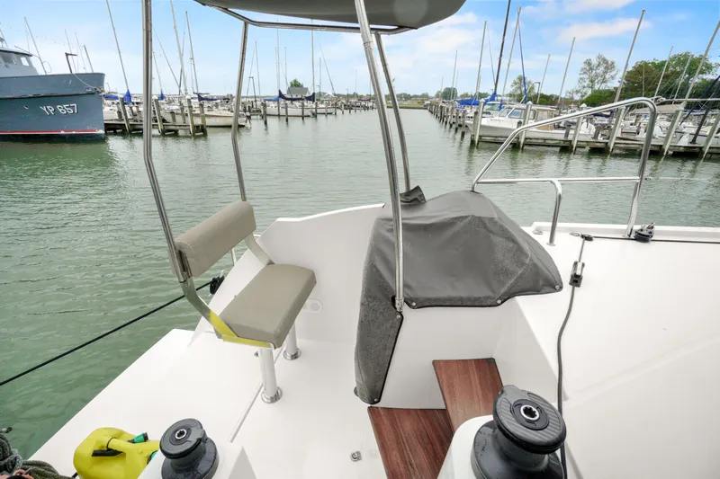 Mana-kai Yacht Photos Pics 