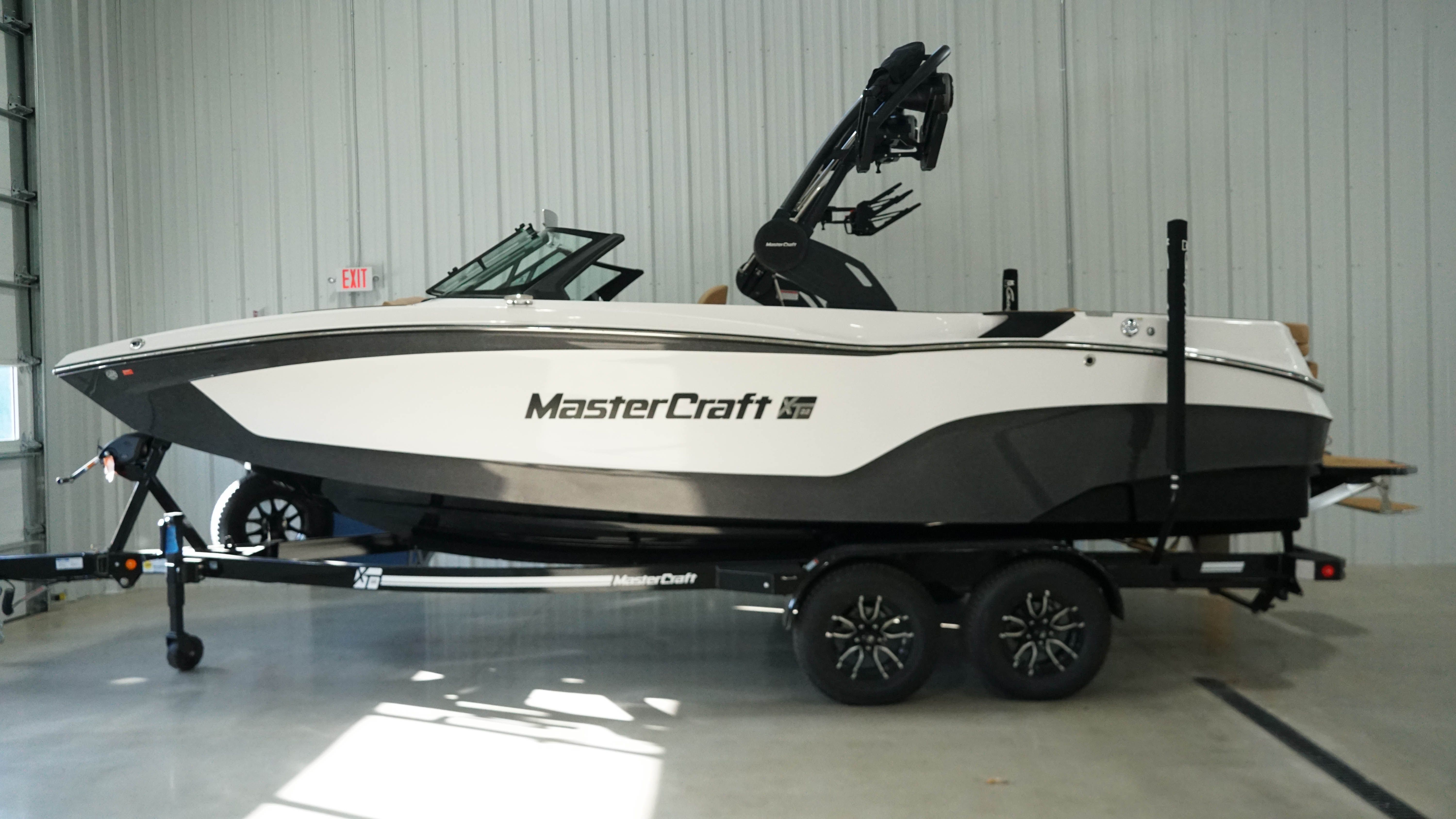 MasterCraft XT22
