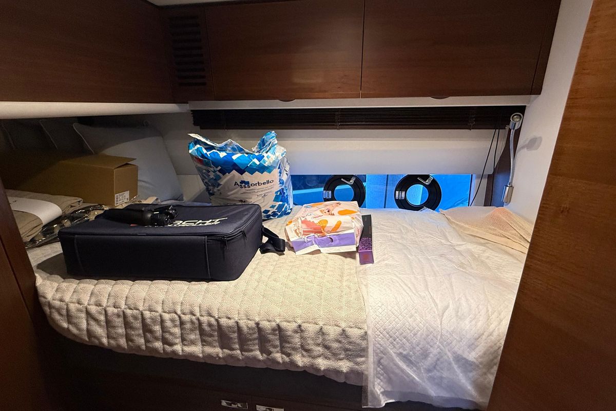 2019 Princess 65 