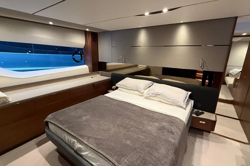 Stra Dodo Yacht Photos Pics Luxurious 2019 Princess S65 yacht bedroom with modern design and large window view.