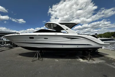 Sea Ray 310 SLX