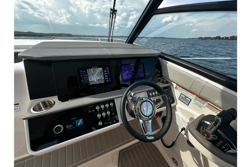 Why Knot Yacht Photos Pics 