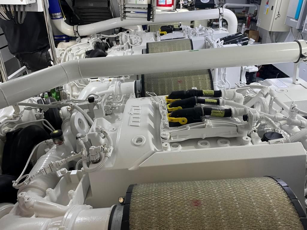 2017 Sanlorenzo 87 