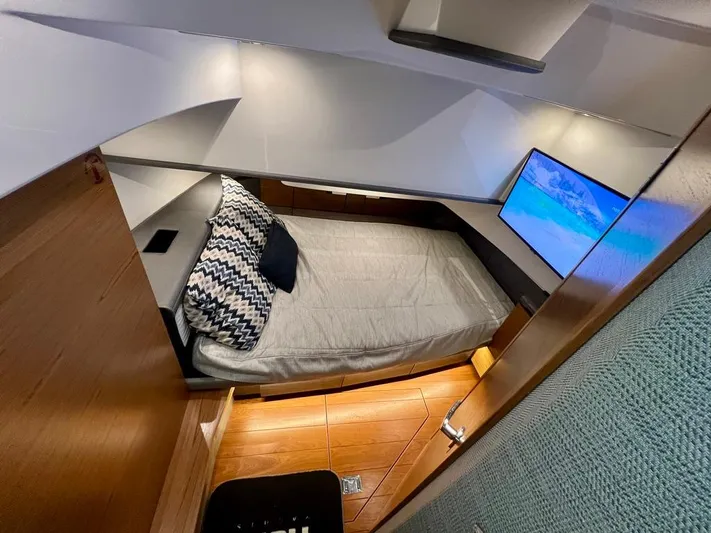 Pogue Life Yacht Photos Pics 