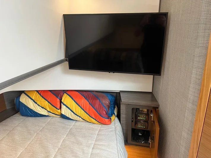 Pogue Life Yacht Photos Pics 