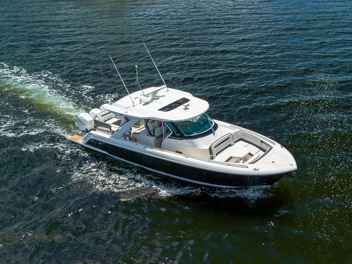 Pogue Life Yacht Photos Pics 