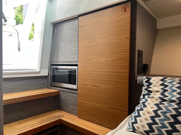 Pogue Life Yacht Photos Pics 