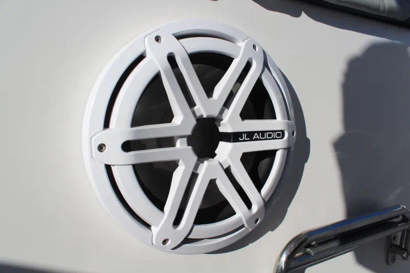  Yacht Photos Pics JL Audio speaker on 2022 Twin Vee 280 GFX boat.
