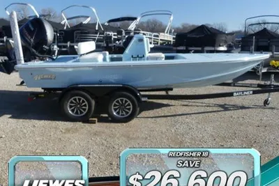 Hewes Redfisher 18