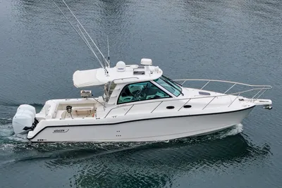 Boston Whaler 345 Conquest